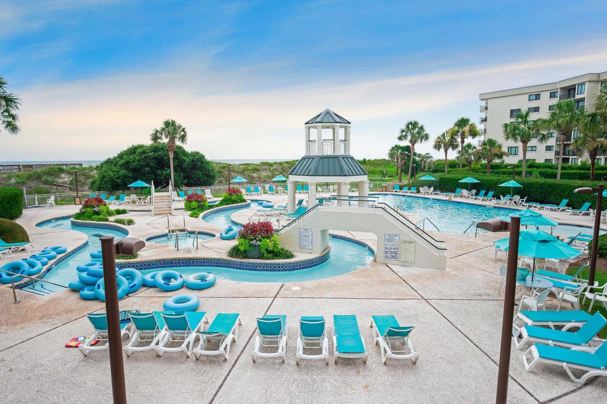 Litchfield Beach & Golf Resort Exterior photo