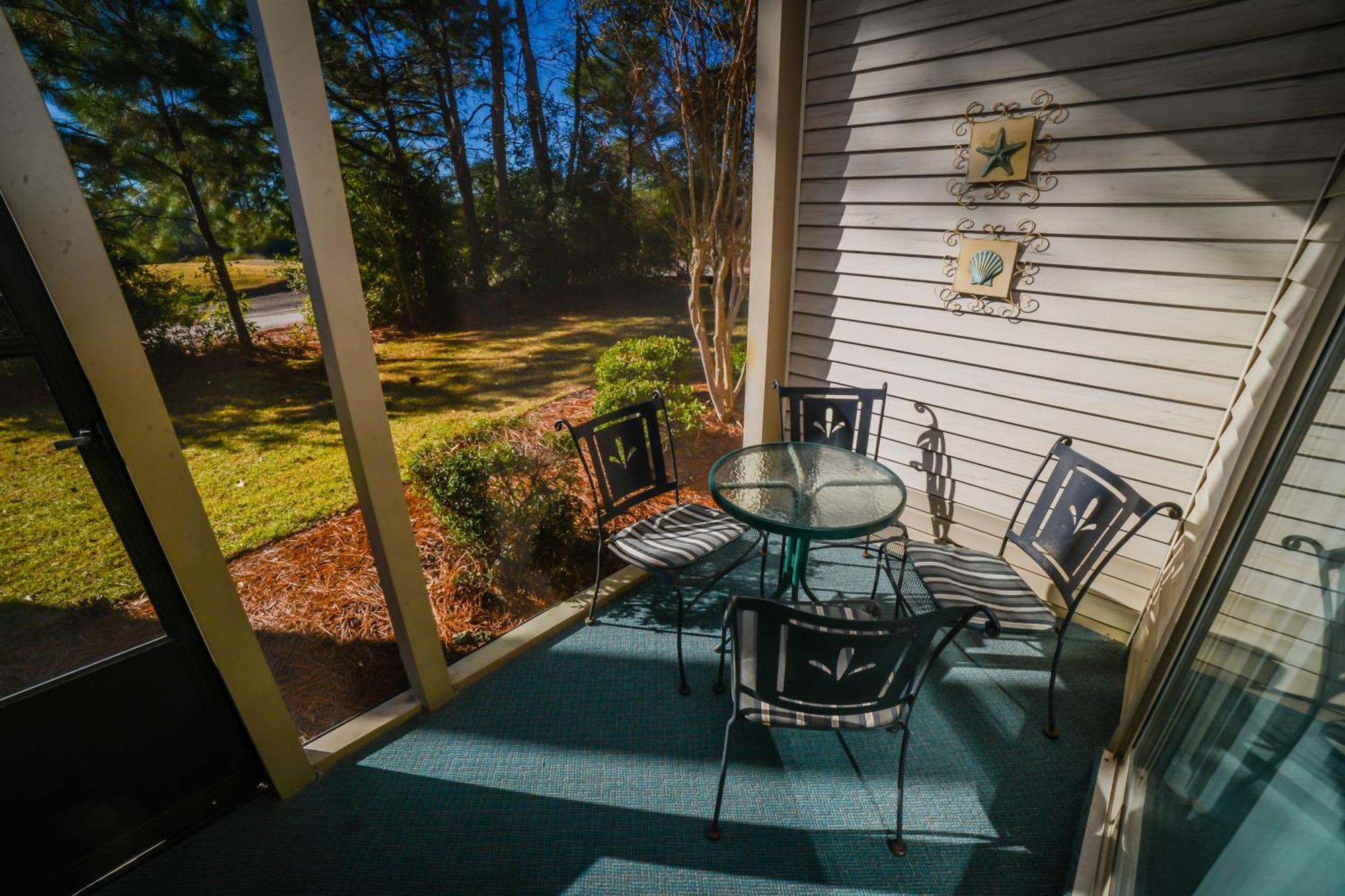 Litchfield Beach & Golf Resort Exterior photo