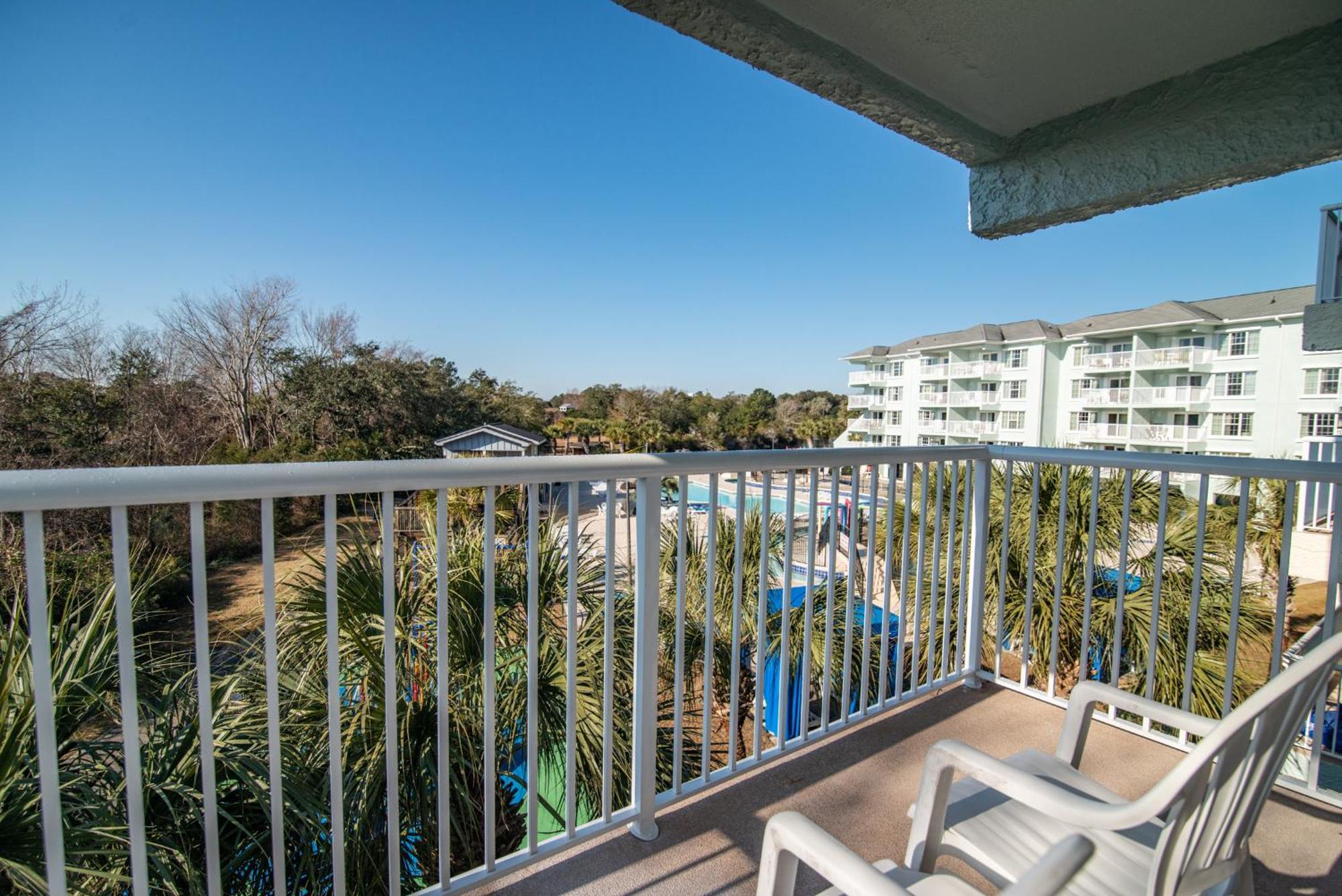 Litchfield Beach & Golf Resort Exterior photo