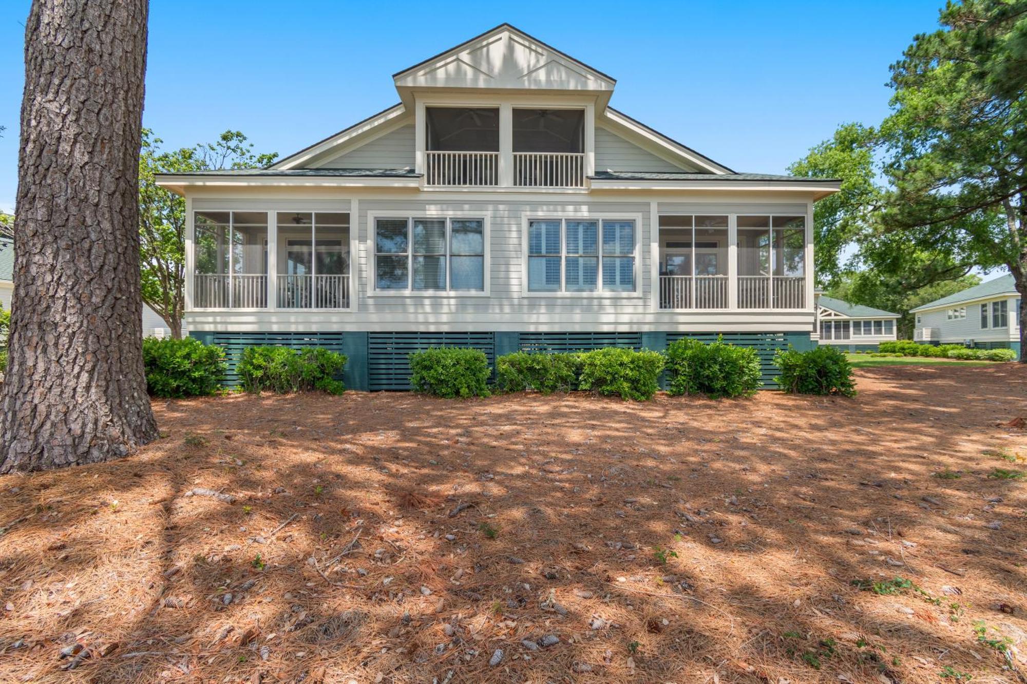 Litchfield Beach & Golf Resort Exterior photo